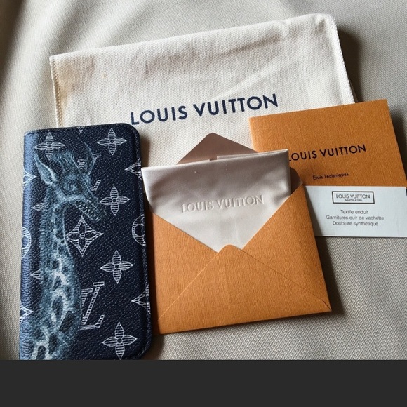 Louis Vuitton Accessories - Louis Vuitton I phone case 7 Chapman